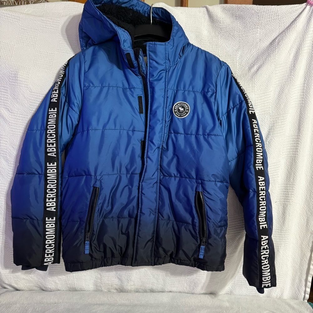 Abercrombie & Fitch‎ Sherpa Lined Puffer Coat. Blue Kids Size 15/16